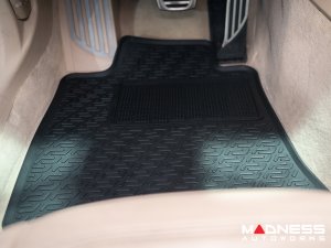Alfa Romeo Giulia Floor Mat Set - All Weather Rubber Front/ Rear 4 Piece Set - Deluxe - Q4/ AWD Model